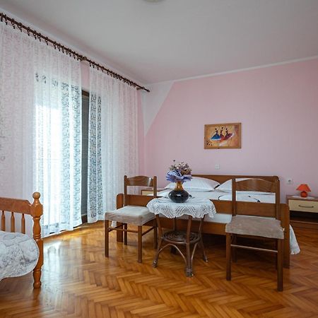 Apartments And Rooms With Parking Space Zubovici, Pag - 16063 ภายนอก รูปภาพ