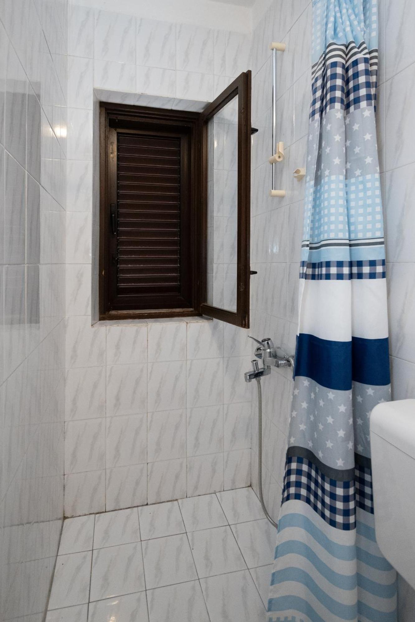 Apartments And Rooms With Parking Space Zubovici, Pag - 16063 ห้อง รูปภาพ